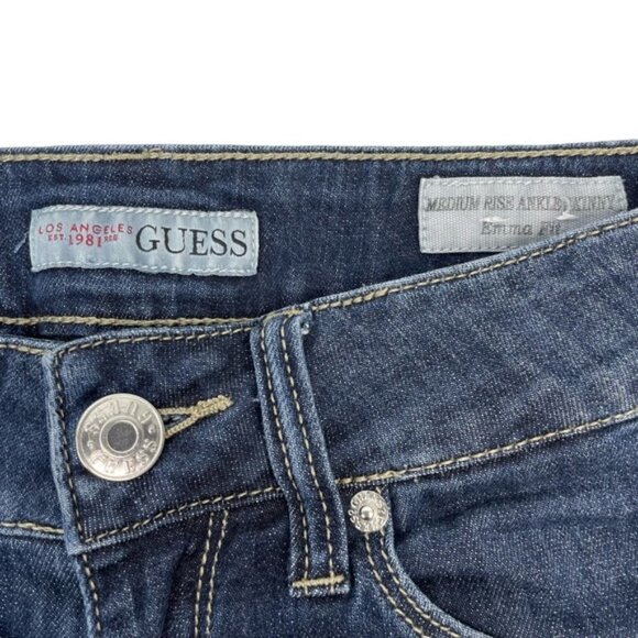 GUESS Emma Fit Medium Rise Ankle Skinny Capri Jean Sz 24 - Picture 3 of 5